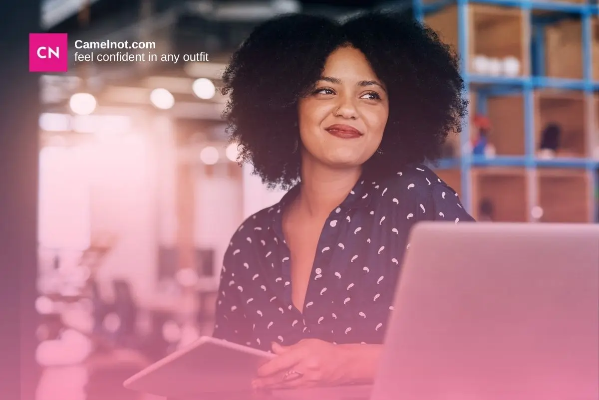 How to Discreetly Look at A Camel Toe