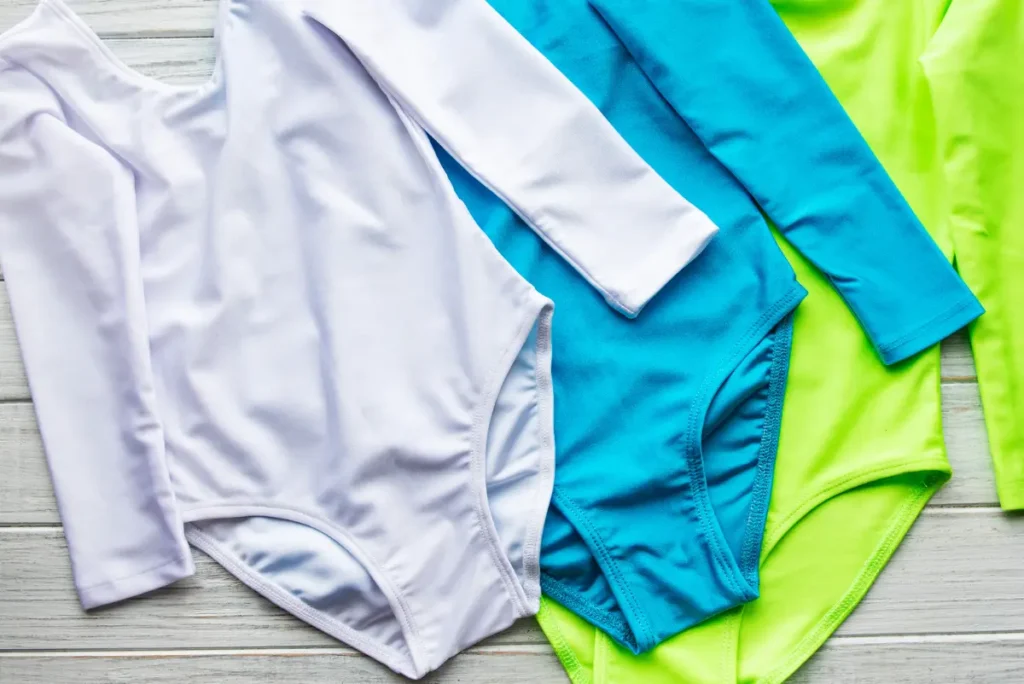 How do ballerinas stop camel toes?