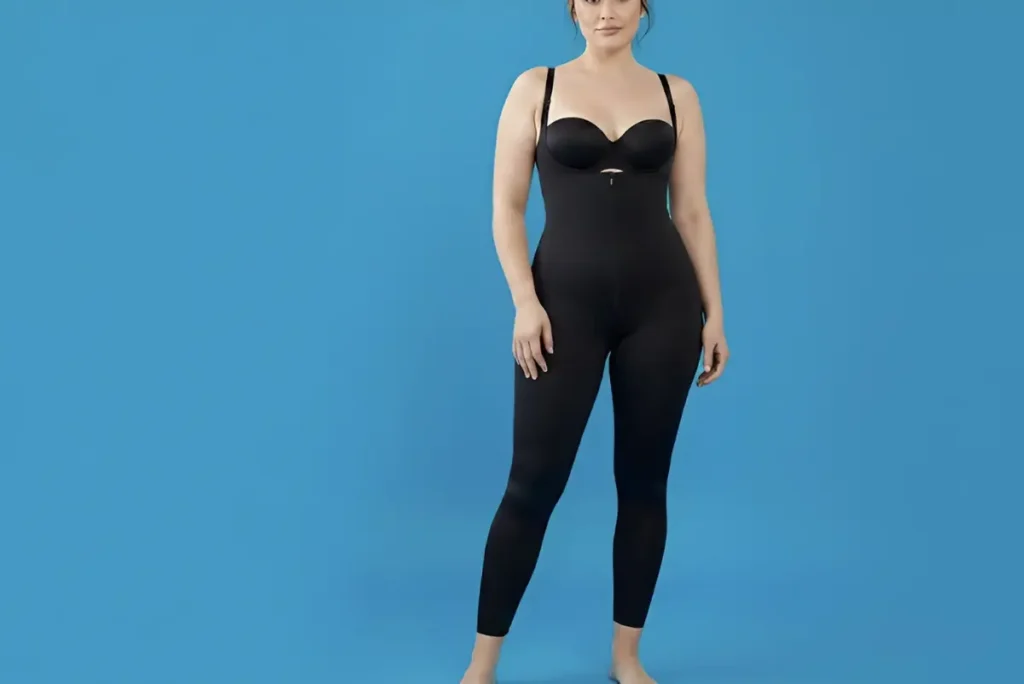 what to wear under see-through leggings