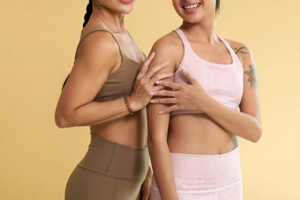 how to look confident at the gym