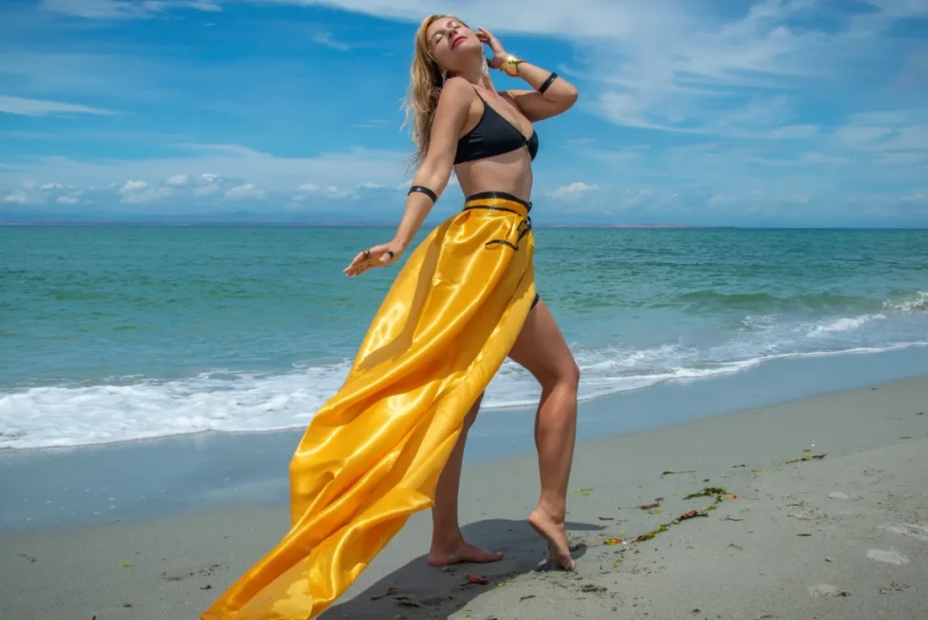 Swimsuit Outfit Ideas for Women