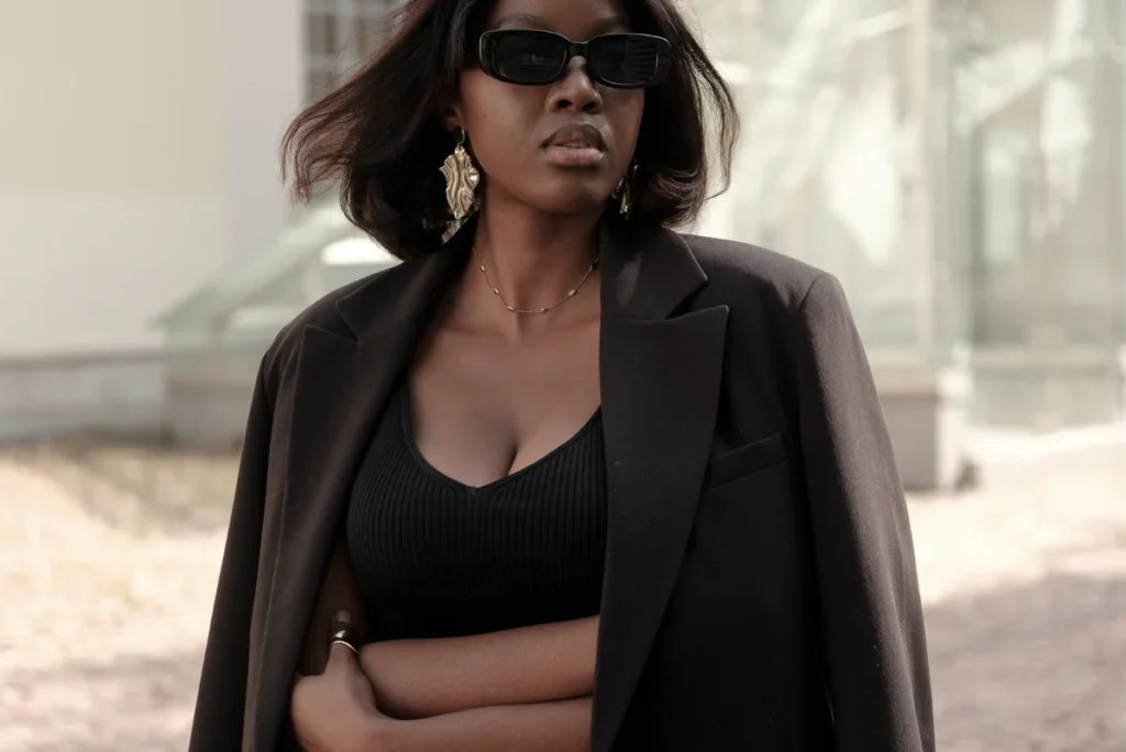 How to Dress Comfortably and Confidently