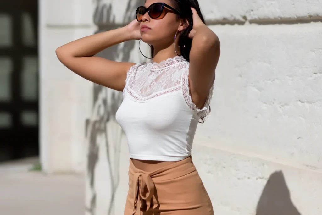 How to Dress Comfortably and Confidently