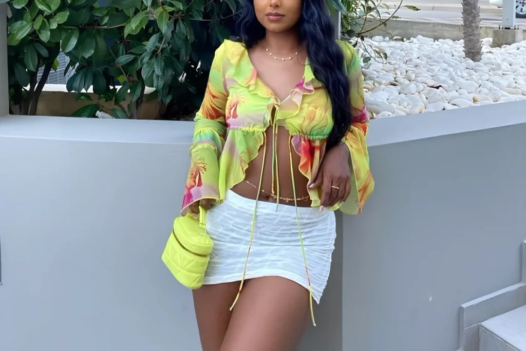 fun & flirty outfit ideas for pool parties